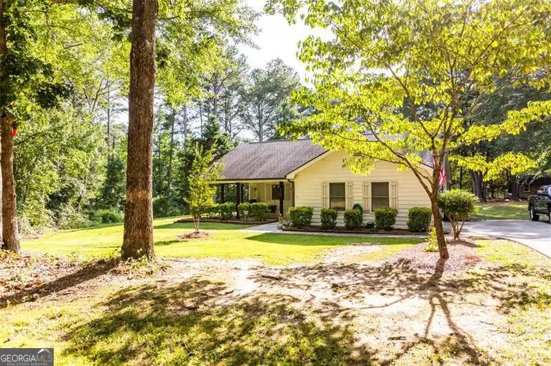 810 Northlake Circle, Oxford, GA 30054 - Image #2