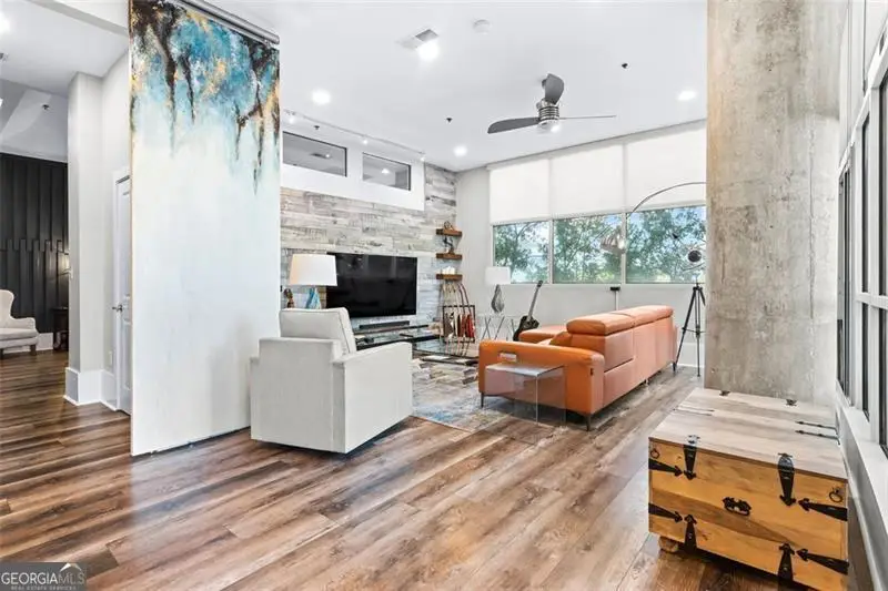 2881 Peachtree Road Ne #605, Atlanta, GA 30305 - Image #3