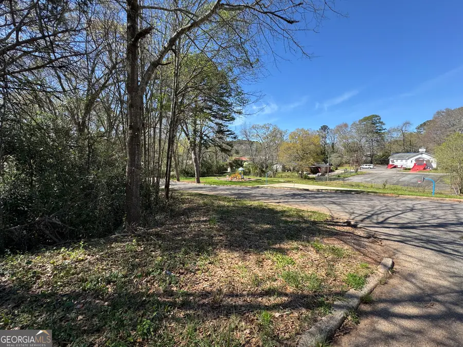 219 Banks Street, Lagrange, GA 30240 - #2