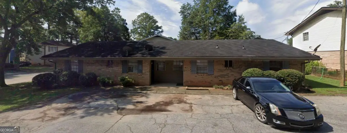 897 Six Oaks Circle #B, Norcross, GA 30093 - Image #1