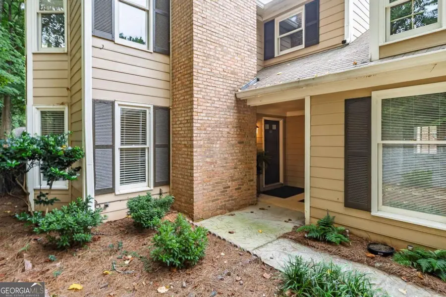 110 Great Oaks Lane, Roswell, GA 30075 - Image #3