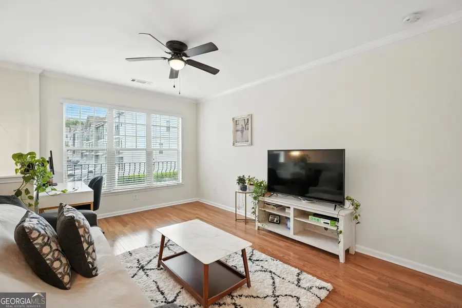 1689 Liberty Parkway Nw, Atlanta, GA 30318 - Image #3