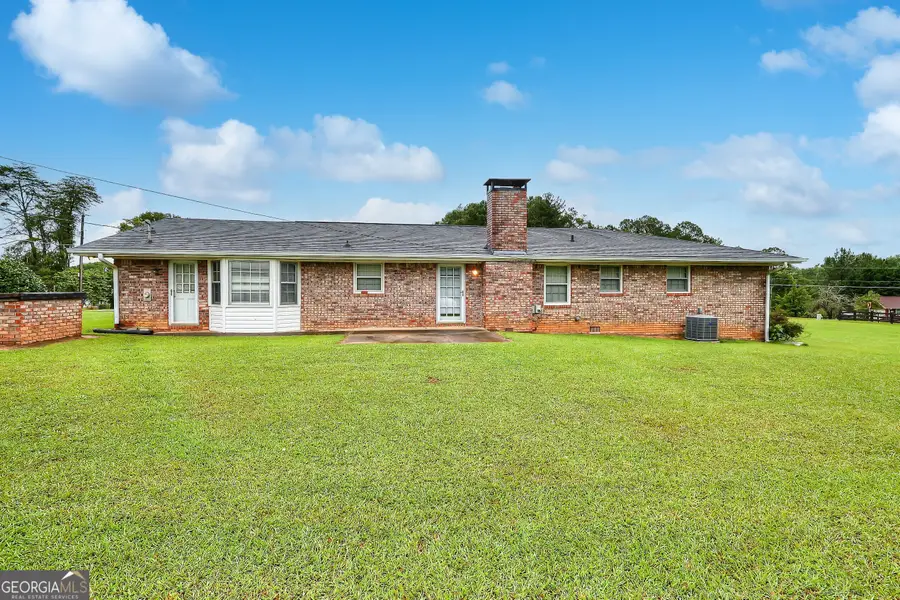 1735 Knight Circle, Loganville, GA 30052 - Image #2