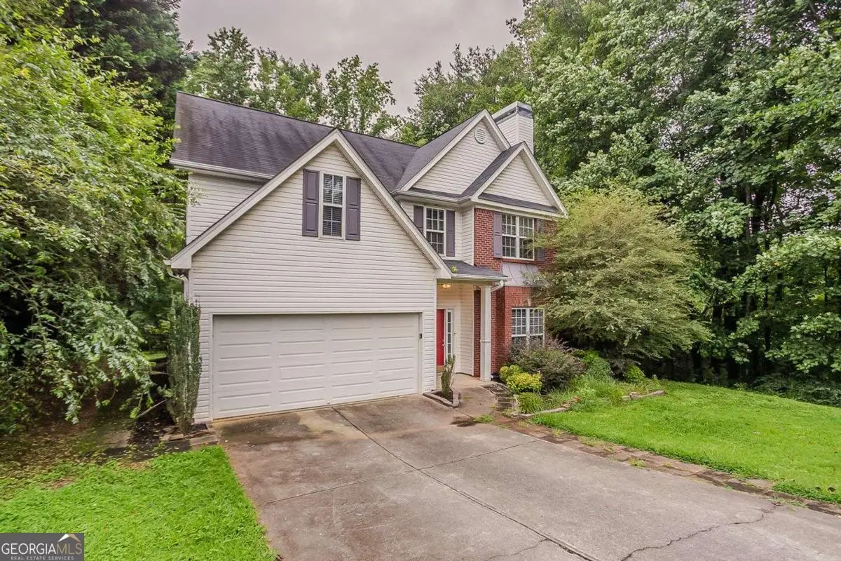 6001 Devonshire Drive, Flowery Branch, GA 30542 - Image #1