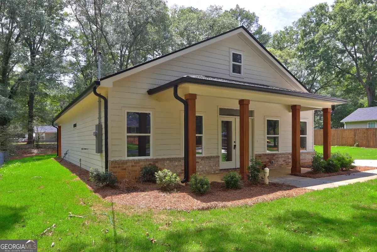 417 Shamrock Drive, Monroe, GA 30655 - Image #1