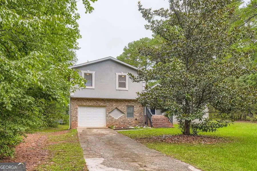 5455 Red Berry Lane Sw, Atlanta, GA 30331 - Image #2