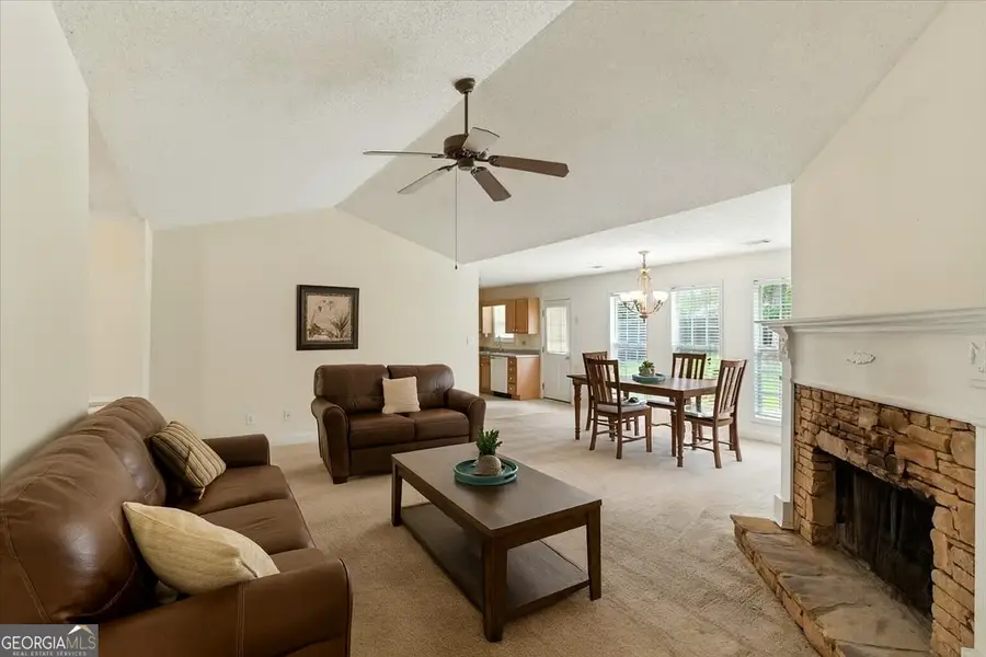 9 Redfern Trail Ne, Rome, GA 30165 - Image #2