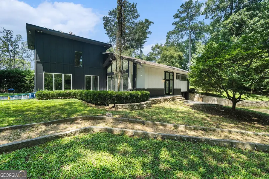 1087 Lee Circle Ne, Atlanta, GA 30324 - Image #2