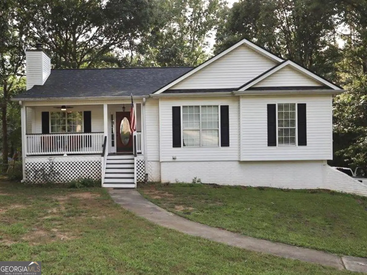 316 Winchester Drive, Sharpsburg, GA 30277 - Image #1