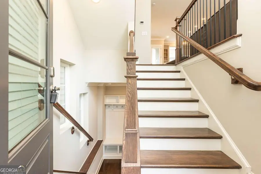 513 Broadview Lane, Atlanta, GA 30324 - Image #2