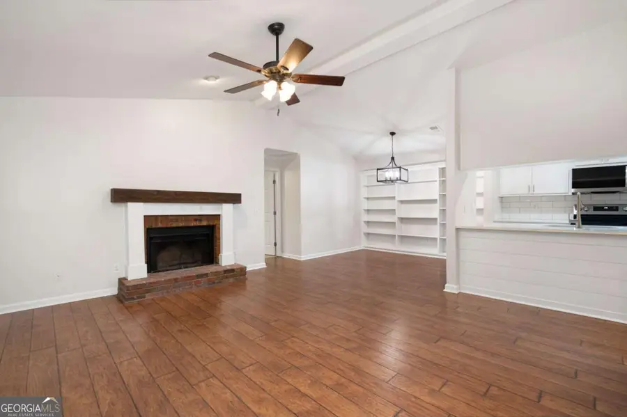 508 Warm Springs Circle, Roswell, GA 30075 - Image #2