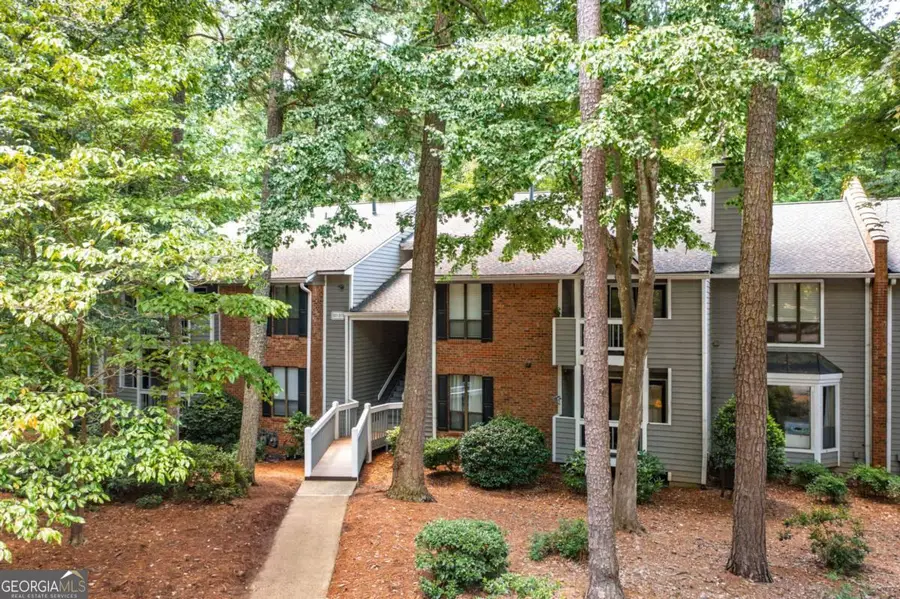 508 Warm Springs Circle, Roswell, GA 30075 - Image #3