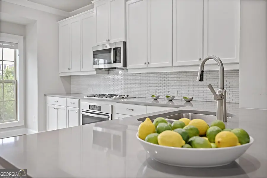 1096 Township Square, Alpharetta, GA 30022 - Image #2