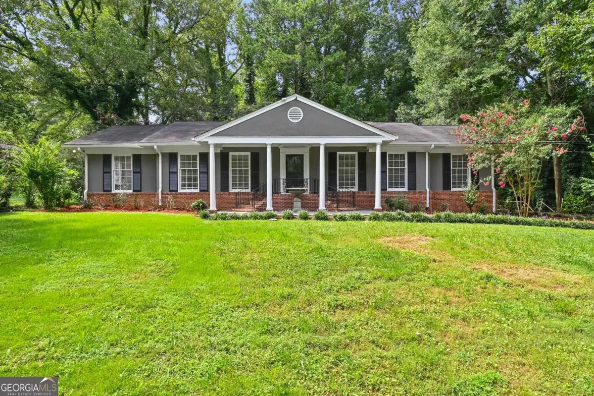 2698 Collier Drive Nw, Atlanta, GA 30318 - Image #1