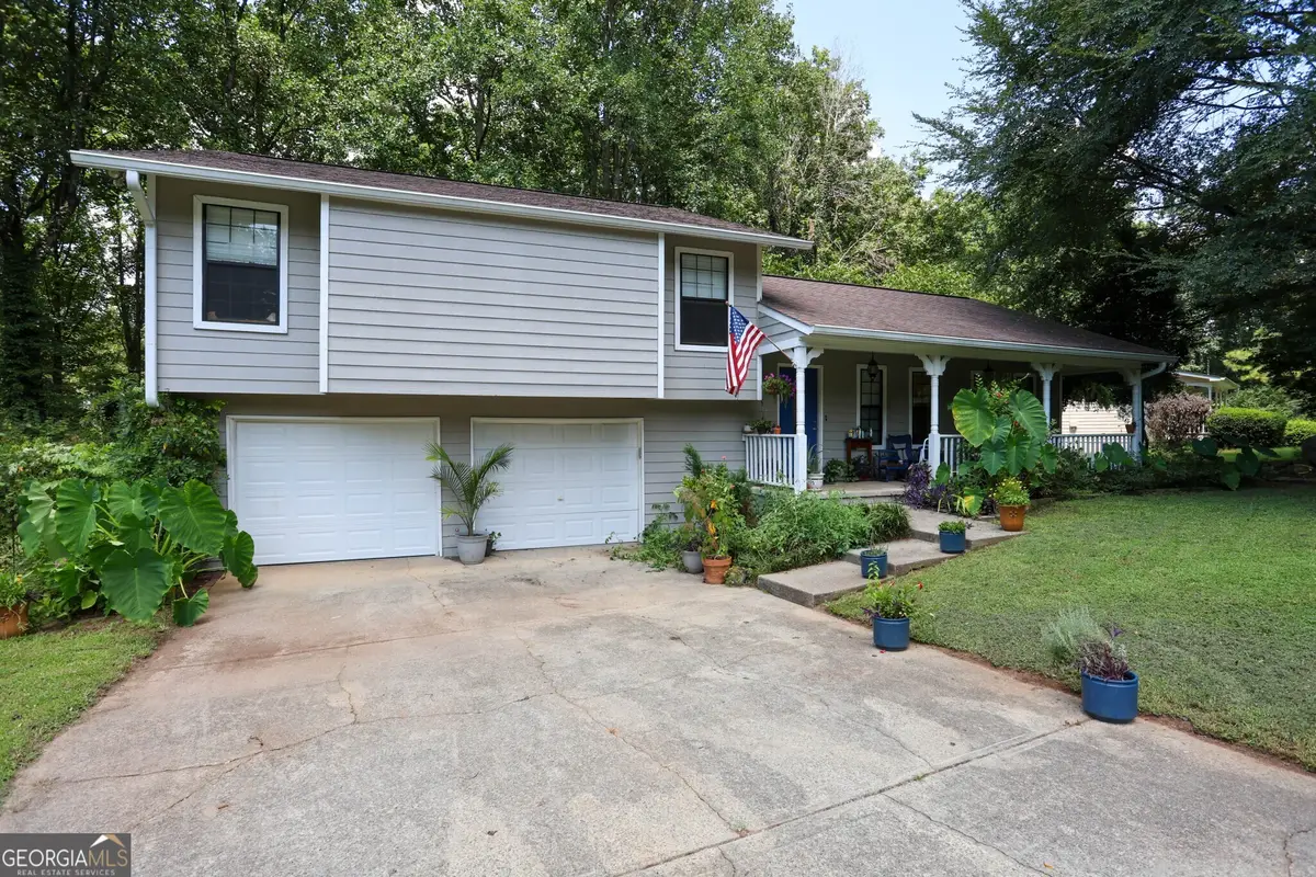 419 Creekside Lane, Woodstock, GA 30188 - Image #1