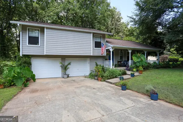 419 Creekside Lane, Woodstock, GA 30188