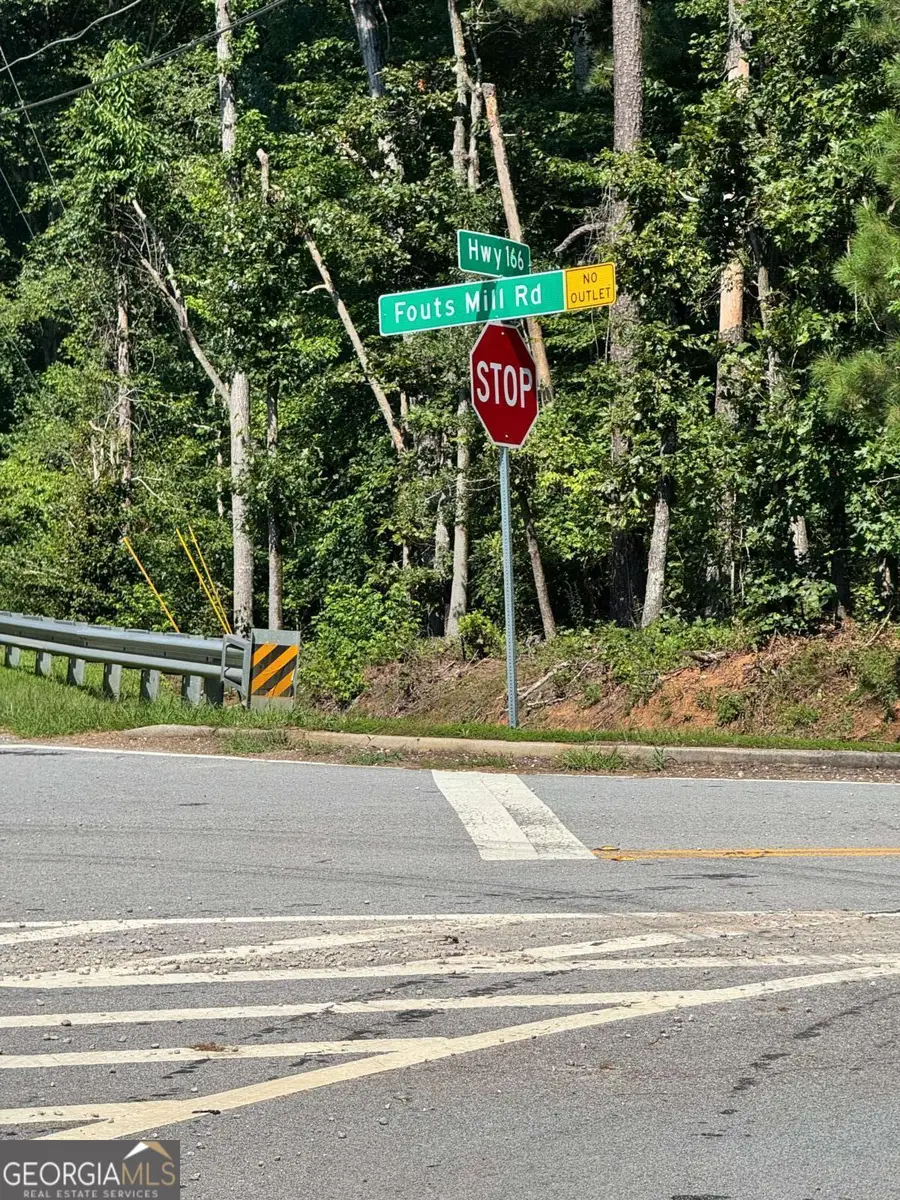 6051 Bear Lake Drive, Douglasville, GA 30135 - Image #3