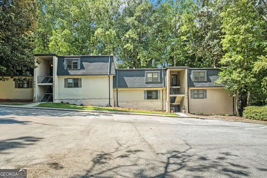 94 Rosaire Place Nw, Atlanta, GA 30327 - Image #2