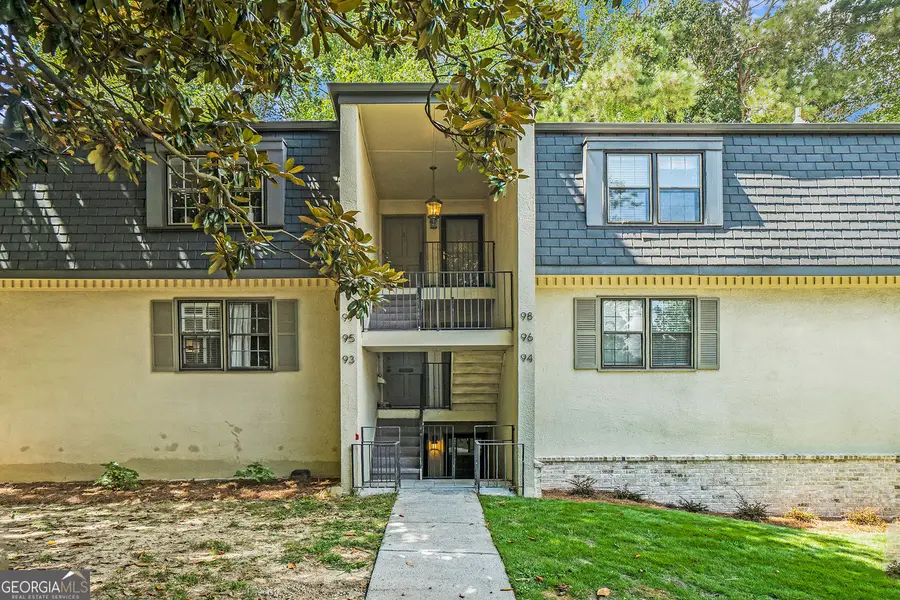 94 Rosaire Place Nw, Atlanta, GA 30327 - Image #3