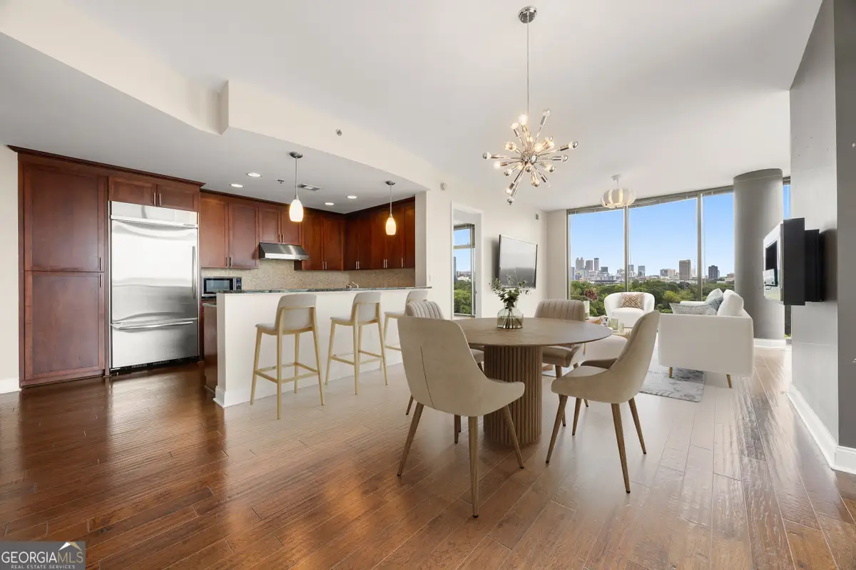270 17th Street Nw #1113, Atlanta, GA 30363 - Image #1