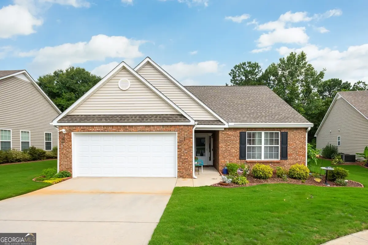 417 Mockingbird Drive, Loganville, GA 30052 - Image #1