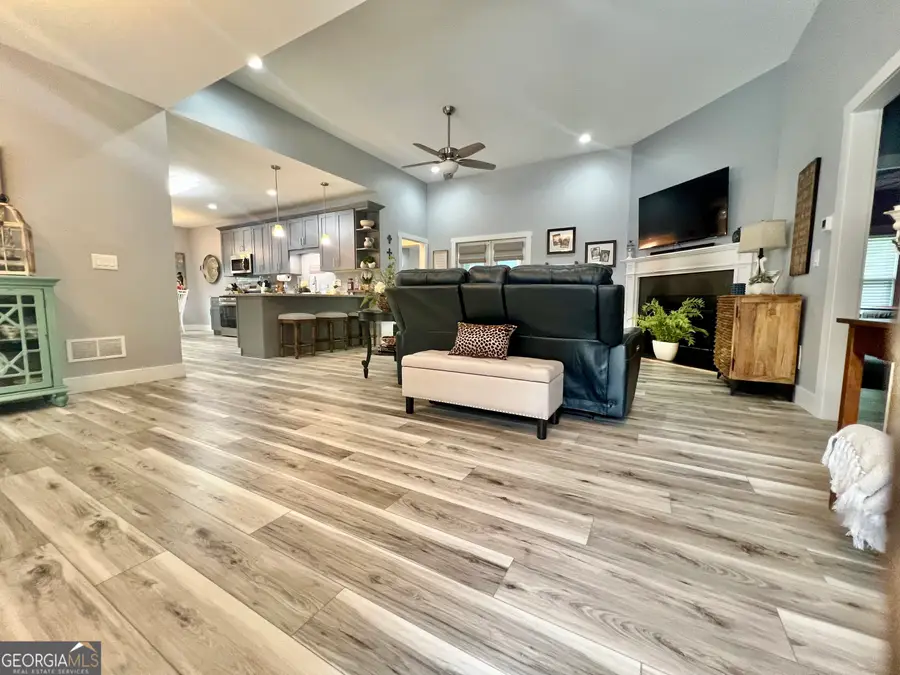 566 Clinton Drive, Temple, GA 30179 - Image #2