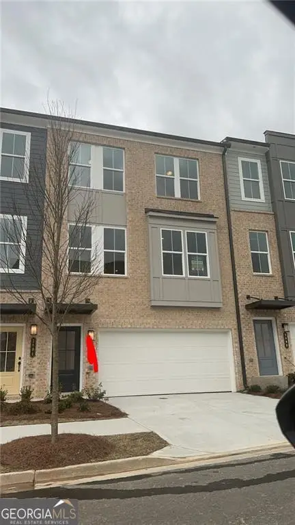 2686 Creek View Terrace Nw, Atlanta, GA 30318 - Image #1