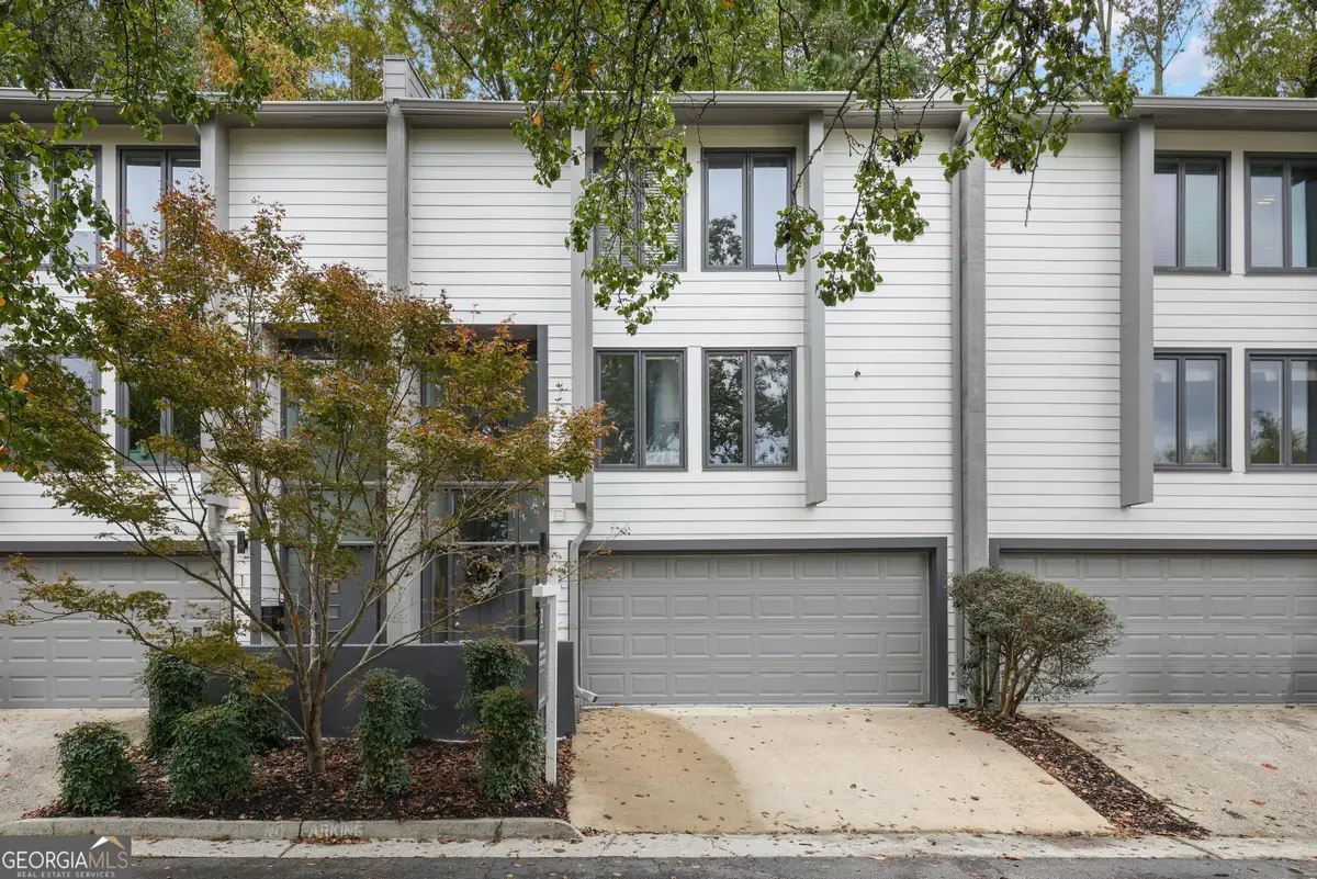 4010 Roswell Road Ne #A2, Atlanta, GA 30342 - Image #1