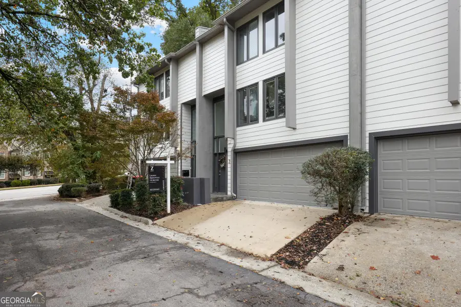 4010 Roswell Road Ne #A2, Atlanta, GA 30342 - Image #2