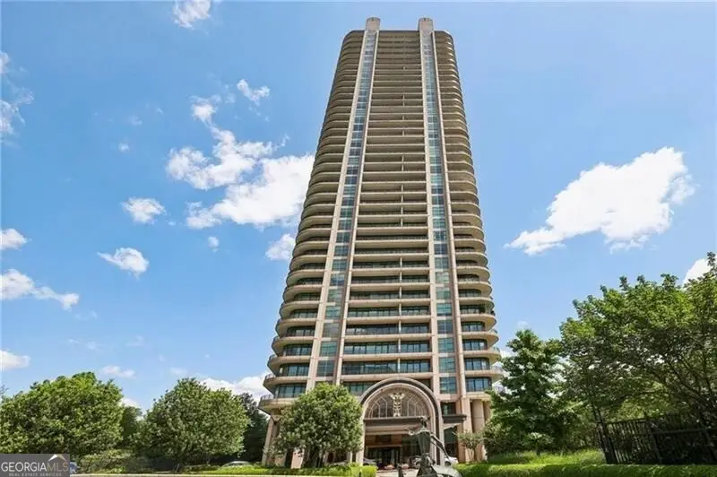 750 Park Avenue Ne #6S, Atlanta, GA 30326 - Image #1