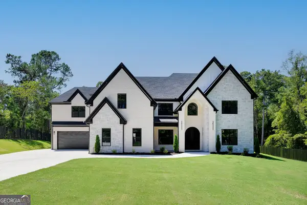 3245 Smithtown Road, Suwanee, GA 30024