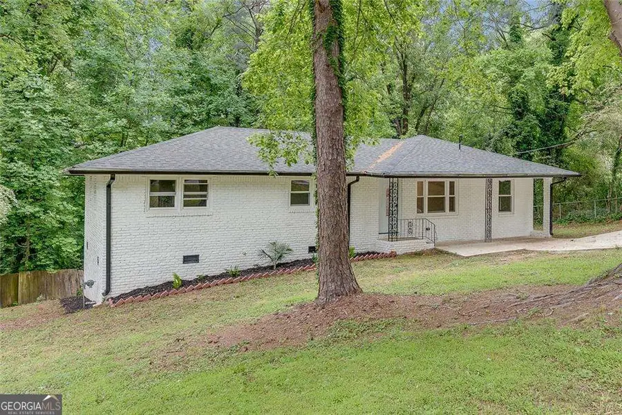 6030 Ridge Drive Se, Mableton, GA 30126 - Image #2