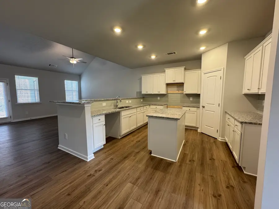 312 Bloomfield Circle, Canton, GA 30114 - Image #2