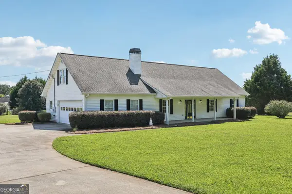 246 Queens Cemetery Road, Good Hope, GA 30641