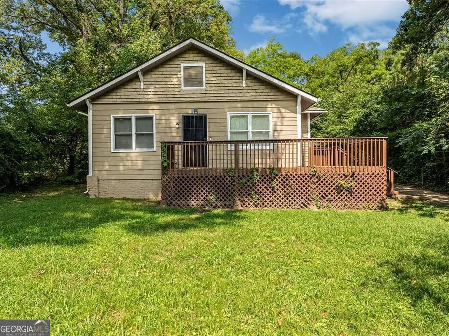 15 Johnson Road Nw, Atlanta, GA 30318 - Image #3