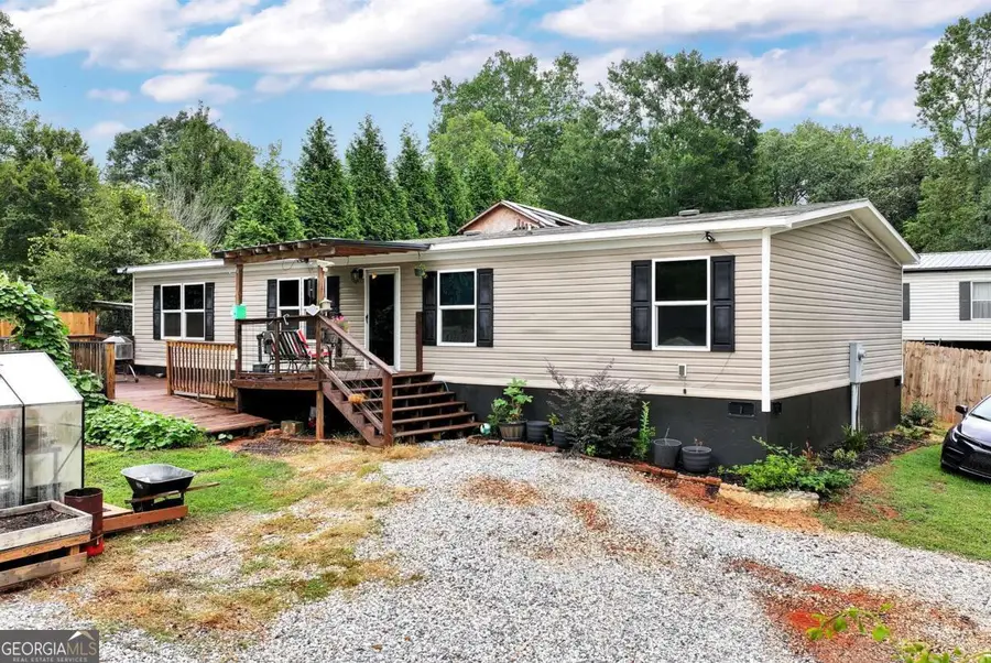 112 Fisherman Cove, Lavonia, GA 30553 - Image #2