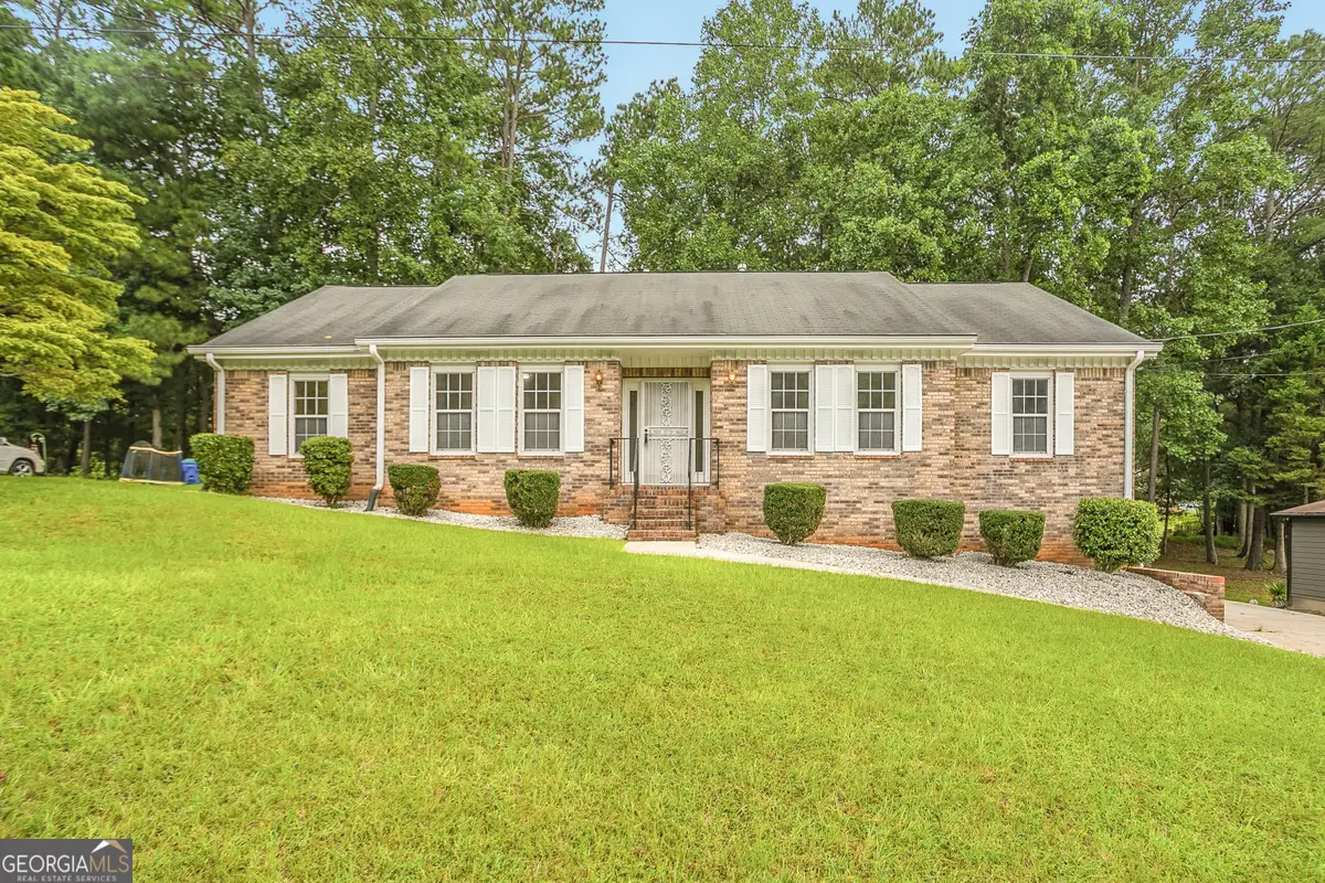 670 Timbergrove Drive Sw, Atlanta, GA 30331 - Image #1