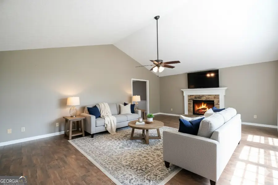 151 Springwater Trace, Woodstock, GA 30188 - Image #3