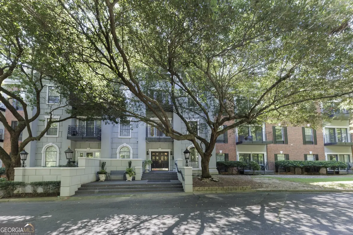 3071 Lenox Road Ne #16, Atlanta, GA 30324 - Image #1