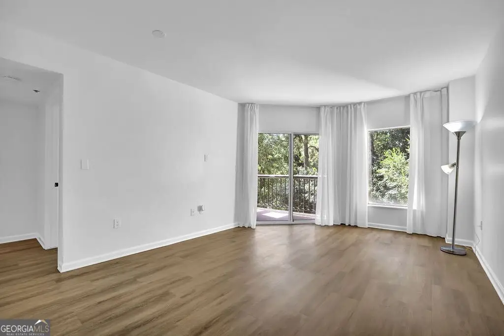 1 Biscayne Drive Nw #304, Atlanta, GA 30309 - Image #1