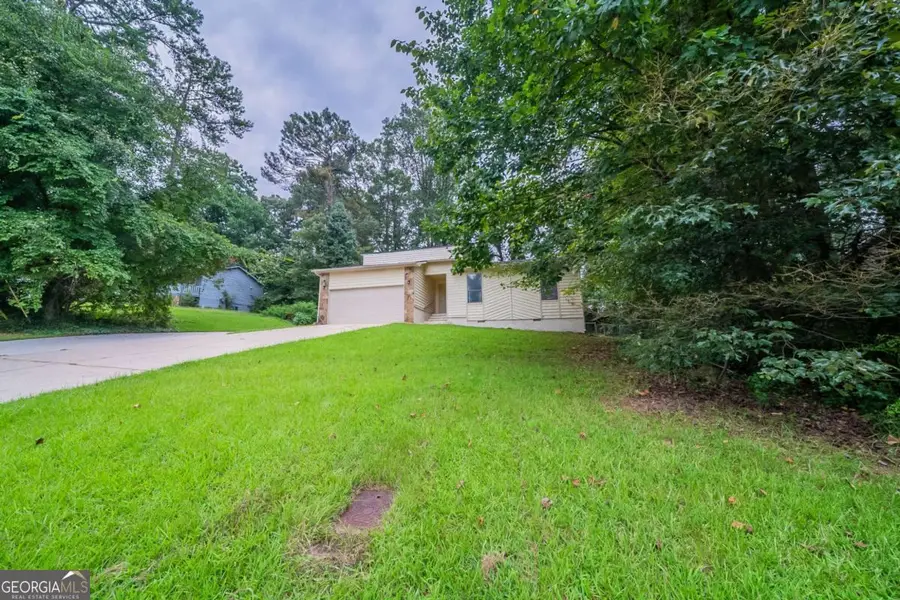 5115 Carole Place, Stone Mountain, GA 30087 - Image #3