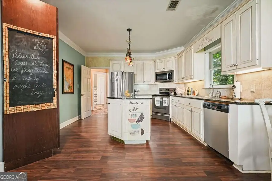 1513 Old Jones Road, Alpharetta, GA 30004 - Image #3