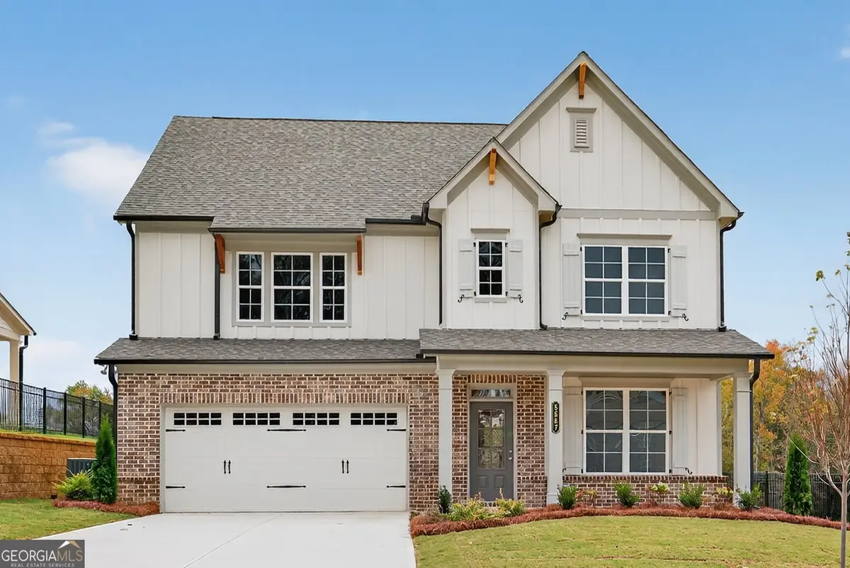 5587 Spring Street, Flowery Branch, GA 30542 - Image #1