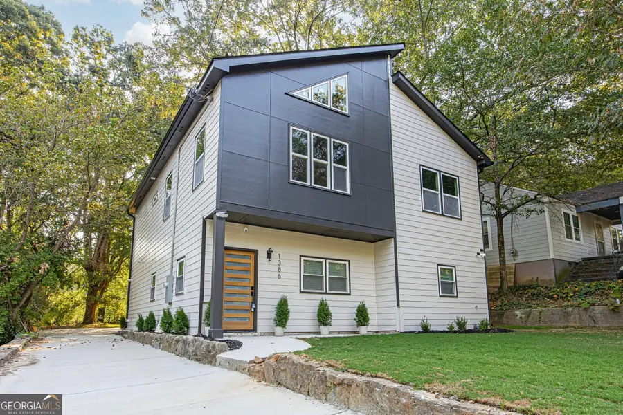 1386 Elizabeth Avenue Sw, Atlanta, GA 30310 - Image #2