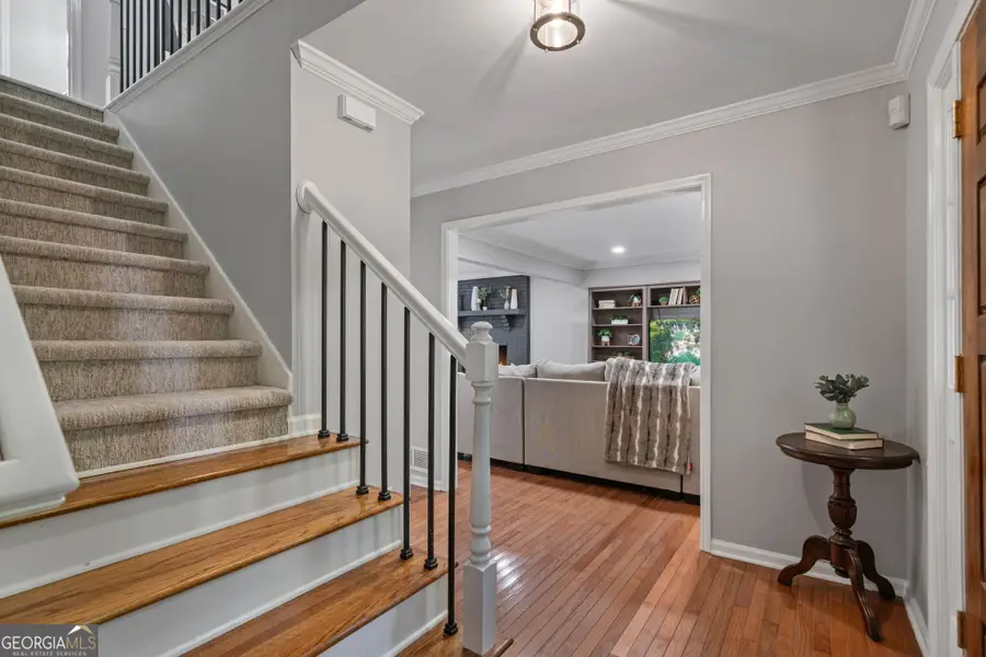 10555 Shallowford Road, Roswell, GA 30075 - Image #3