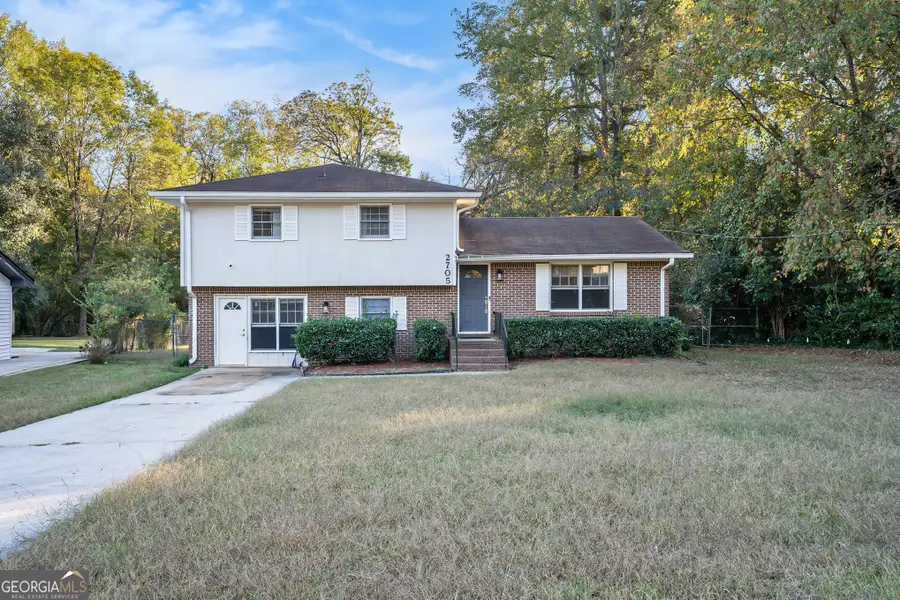 2705 Heritage Lane, Morrow, GA 30260 - Image #2