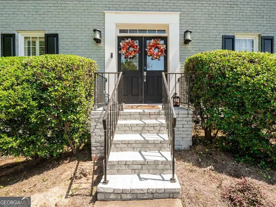 5395 Mount Vernon Way, Dunwoody, GA 30338 - Image #2