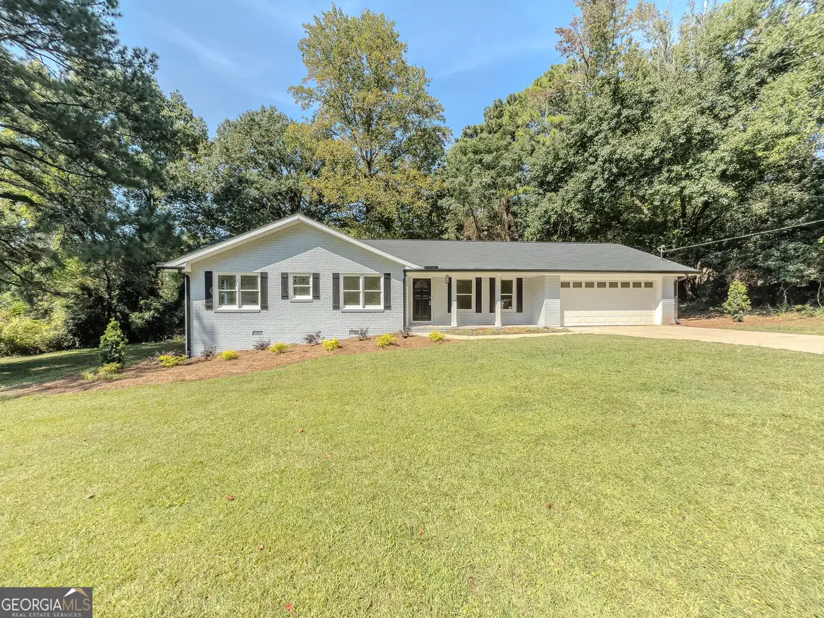 507 Castleaire Drive, Stone Mountain, GA 30087 - Image #1