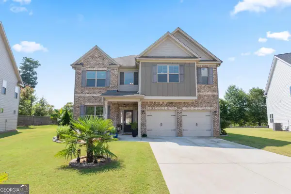 1722 Weatherbrook Circle, Lawrenceville, GA 30043