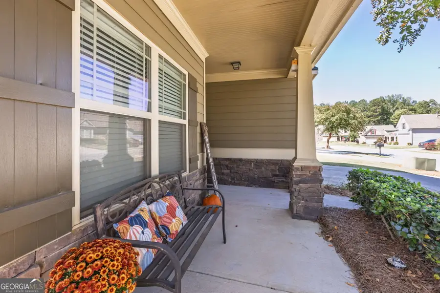 487 Hawthorne Ridge Circle, Dallas, GA 30132 - Image #3